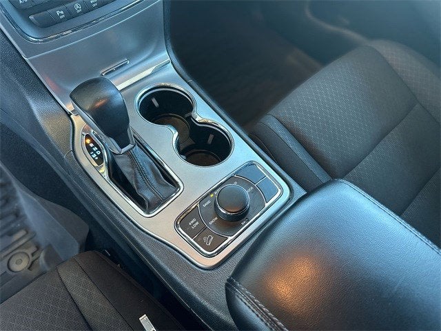 2020 Jeep GRAND CHEROKEE Laredo E