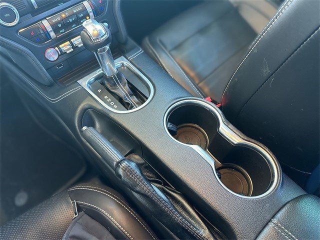 2020 Ford MUSTANG Premium