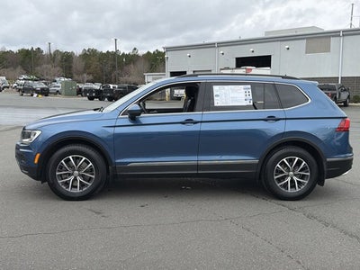 2020 Volkswagen TIGUAN Base
