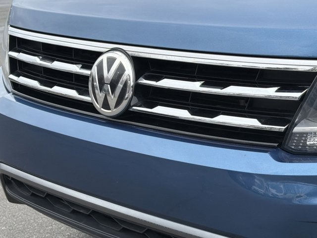 2020 Volkswagen TIGUAN Base