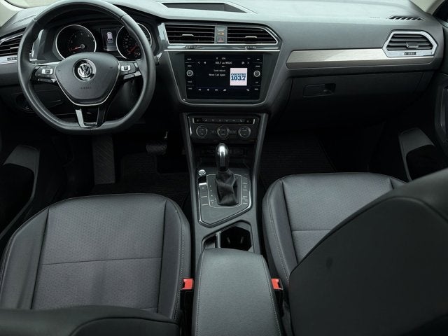 2020 Volkswagen TIGUAN Base