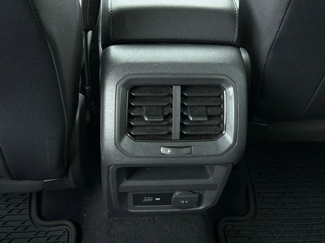 2020 Volkswagen TIGUAN Base