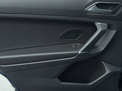 2020 Volkswagen TIGUAN Base