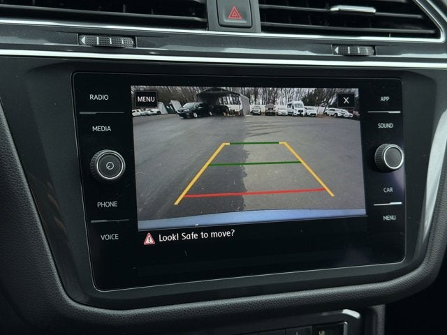 2020 Volkswagen TIGUAN Base