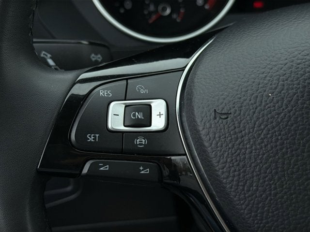 2020 Volkswagen TIGUAN Base