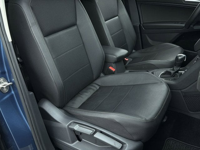 2020 Volkswagen TIGUAN Base