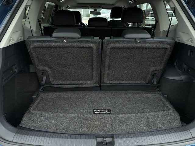 2020 Volkswagen TIGUAN Base