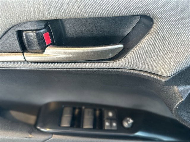 2025 Toyota CAMRY Base