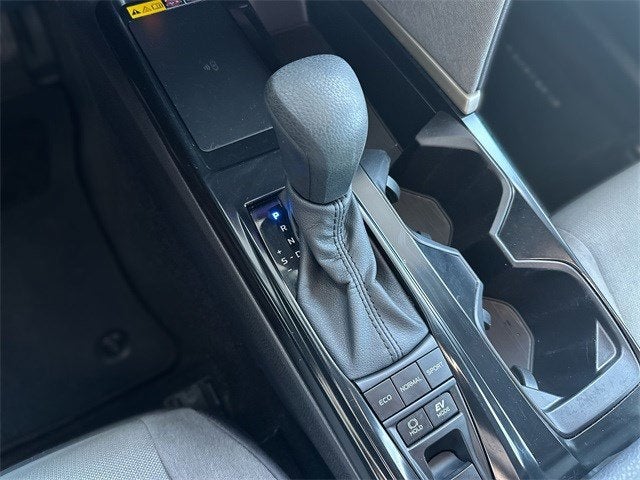 2025 Toyota CAMRY Base