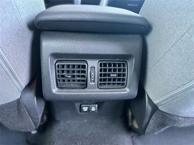 2025 Toyota CAMRY Base