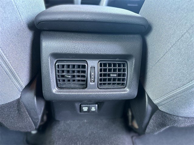 2025 Toyota CAMRY Base