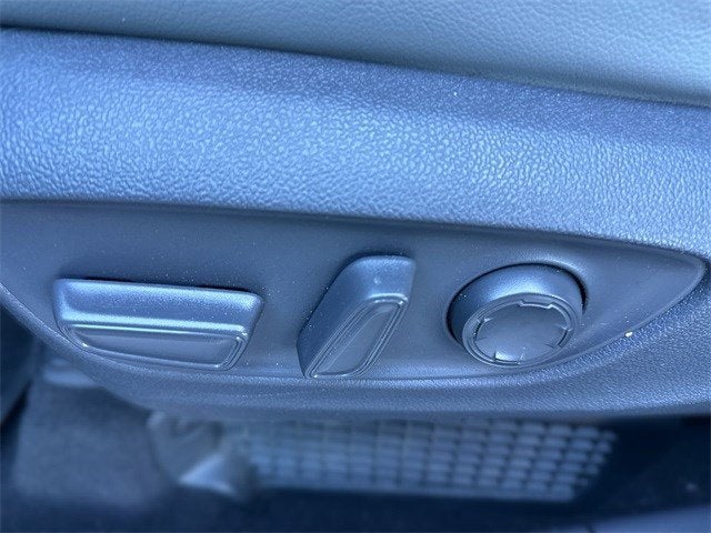 2021 Toyota SIENNA HV XL