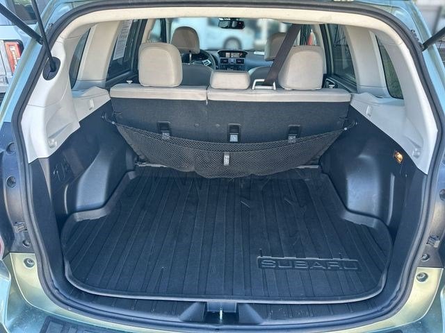 2015 Subaru FORESTER Limited