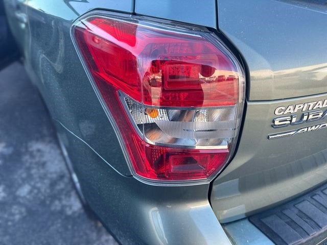 2015 Subaru FORESTER Limited