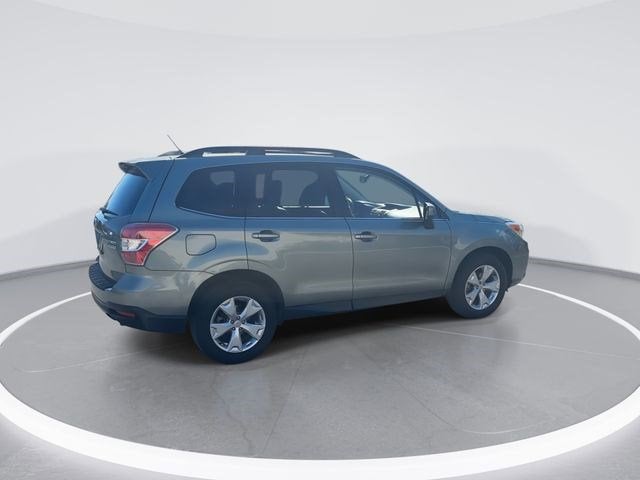 2015 Subaru FORESTER Limited