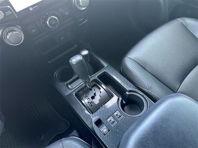 2021 Toyota 4 RUNNER Venture