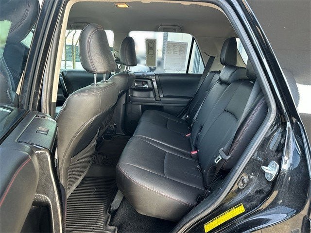 2021 Toyota 4 RUNNER Venture