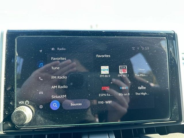 2024 Toyota RAV4 HYBRID SE