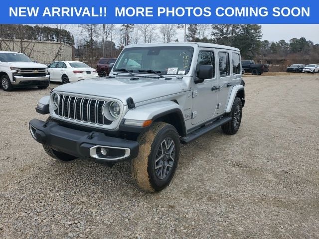 2024 Jeep Wrangler 4-Door Sahara 4x4