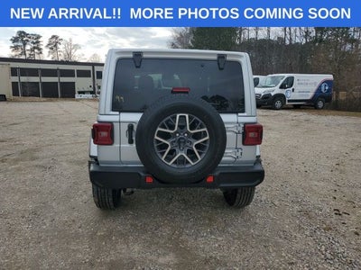 2024 Jeep Wrangler 4-Door Sahara 4x4