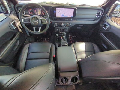 2024 Jeep Wrangler 4-Door Sahara 4x4