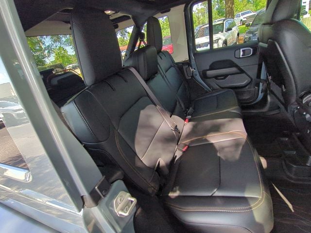 2024 Jeep Wrangler 4-Door Sahara 4x4