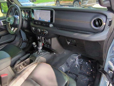 2024 Jeep Wrangler 4-Door Sahara 4x4