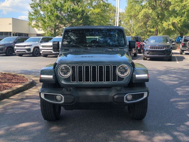 2024 Jeep Wrangler 4-Door Sahara 4x4