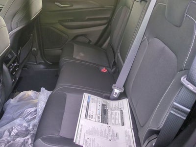 2025 Jeep Grand Cherokee GRAND CHEROKEE LAREDO X 4X2