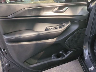 2025 Jeep Grand Cherokee GRAND CHEROKEE LAREDO X 4X2