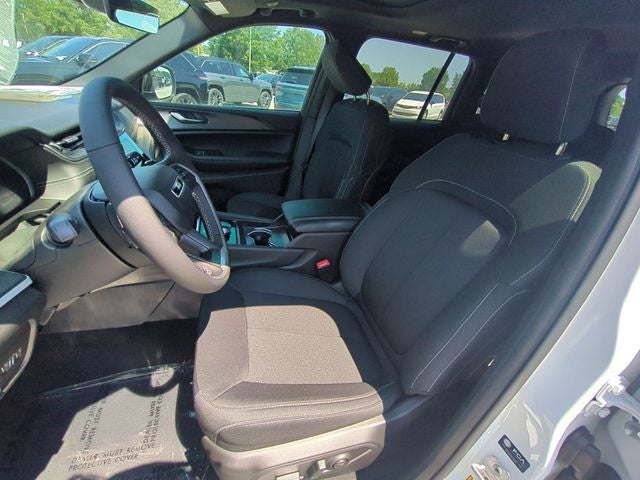 2026 Jeep Grand Cherokee GRAND CHEROKEE LAREDO X 4X2