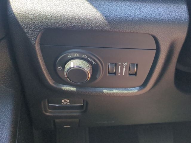 2026 Jeep Grand Cherokee GRAND CHEROKEE LAREDO X 4X2