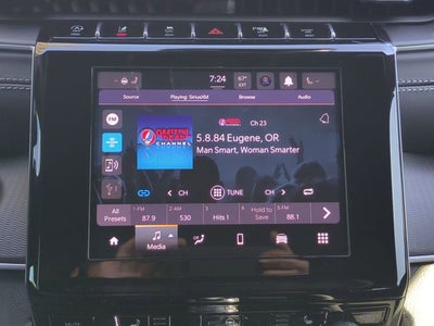 2025 Jeep Grand Cherokee GRAND CHEROKEE LAREDO X 4X2