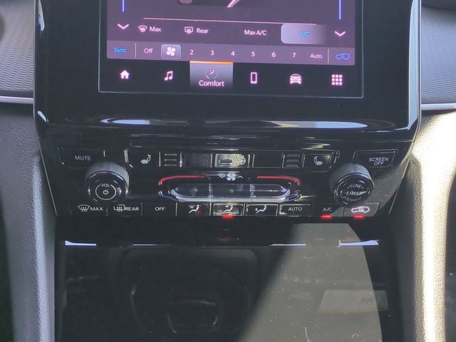 2025 Jeep Grand Cherokee GRAND CHEROKEE LAREDO X 4X2