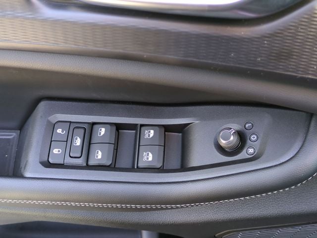 2025 Jeep Grand Cherokee GRAND CHEROKEE LAREDO X 4X2