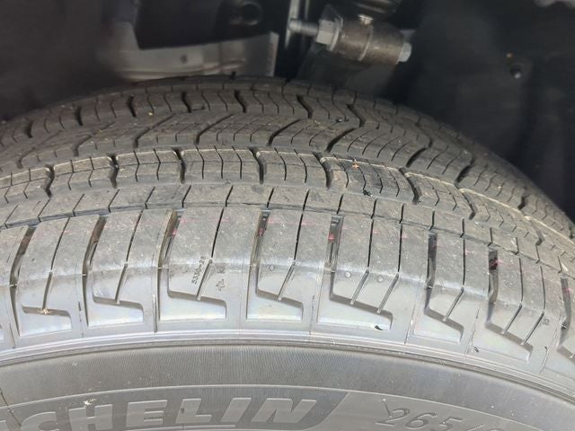 2025 Jeep Grand Cherokee GRAND CHEROKEE LAREDO X 4X2