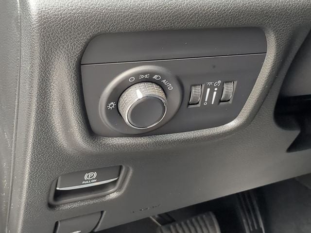 2025 Jeep Grand Cherokee GRAND CHEROKEE LAREDO X 4X2