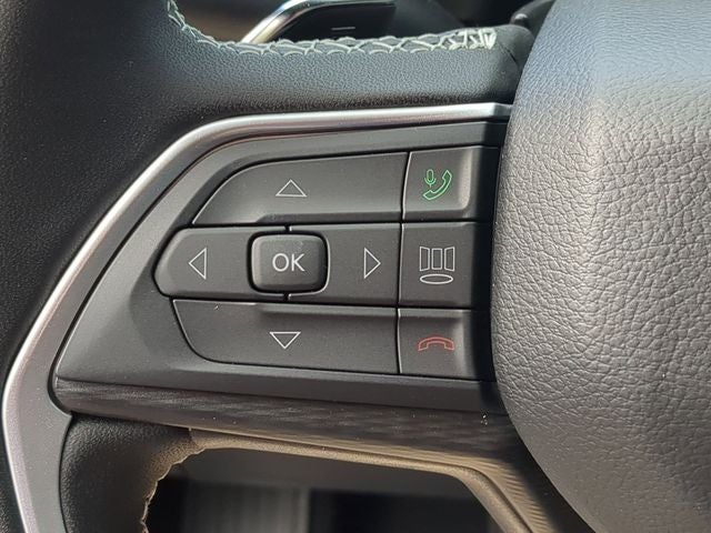 2025 Jeep Grand Cherokee GRAND CHEROKEE LAREDO X 4X2