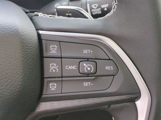 2025 Jeep Grand Cherokee GRAND CHEROKEE LAREDO X 4X4