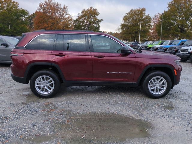2025 Jeep Grand Cherokee GRAND CHEROKEE LAREDO X 4X4