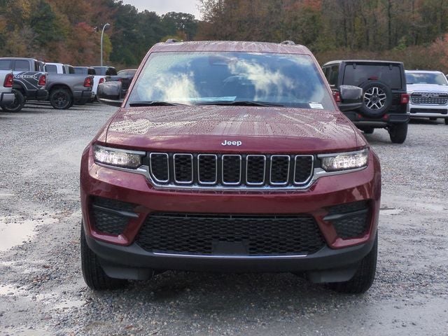 2025 Jeep Grand Cherokee GRAND CHEROKEE LAREDO X 4X4