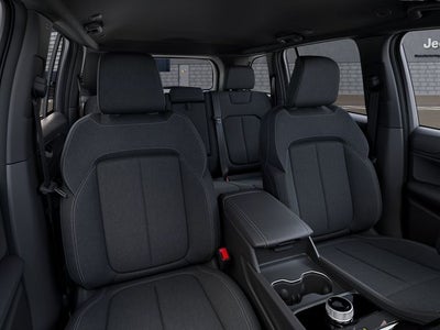 2026 Jeep Grand Cherokee GRAND CHEROKEE LAREDO X 4X4
