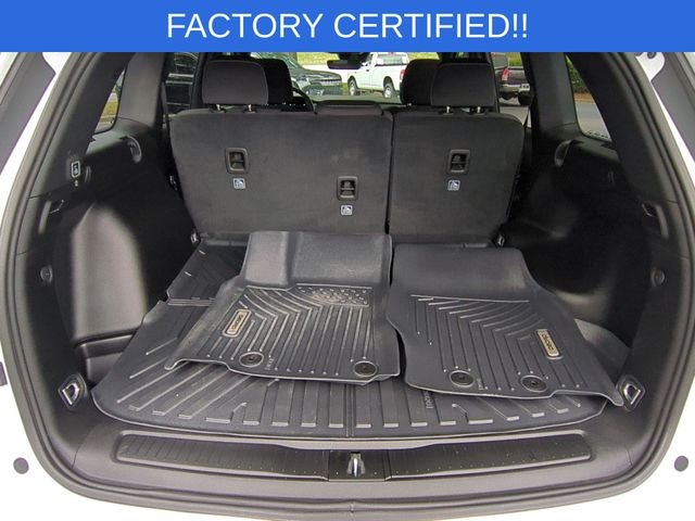2025 Jeep Grand Cherokee Laredo X 4x4