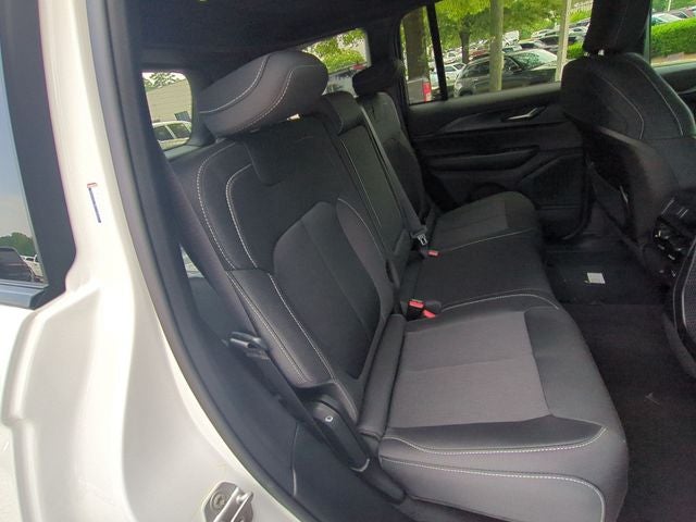 2026 Jeep Grand Cherokee GRAND CHEROKEE LAREDO 4X4