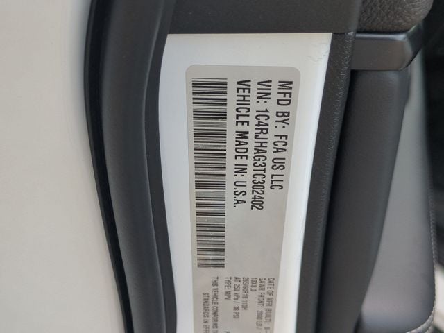 2026 Jeep Grand Cherokee GRAND CHEROKEE LAREDO 4X4