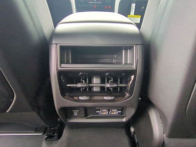 2026 Jeep Grand Cherokee GRAND CHEROKEE LAREDO X 4X4