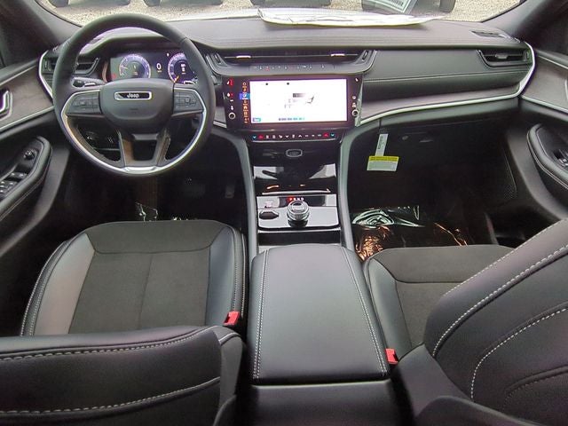 2026 Jeep Grand Cherokee GRAND CHEROKEE ALTITUDE 4X4