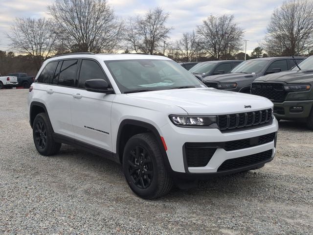 2026 Jeep Grand Cherokee GRAND CHEROKEE ALTITUDE 4X4