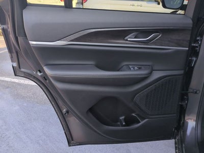 2026 Jeep Grand Cherokee GRAND CHEROKEE LAREDO ALTITUDE 4X4