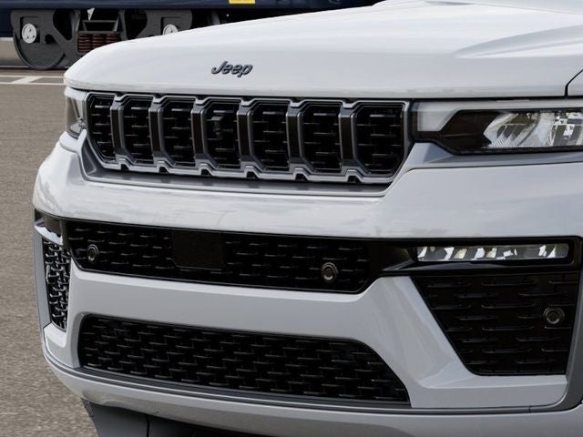 2026 Jeep Grand Cherokee GRAND CHEROKEE SUMMIT 4X4